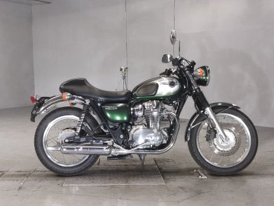 Kawasaki W800 2011