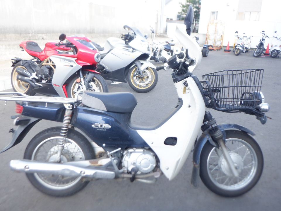 Honda SUPER CUB 50 PRO 2012