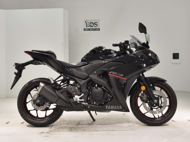 Yamaha YZF-R3 2018