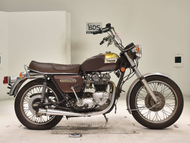 Triumph BONNEVILLE