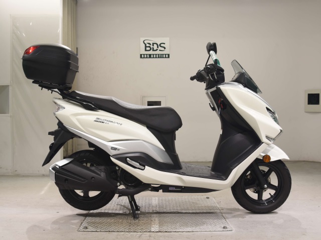 Suzuki BURGMANｽﾄﾘｰﾄ125EX