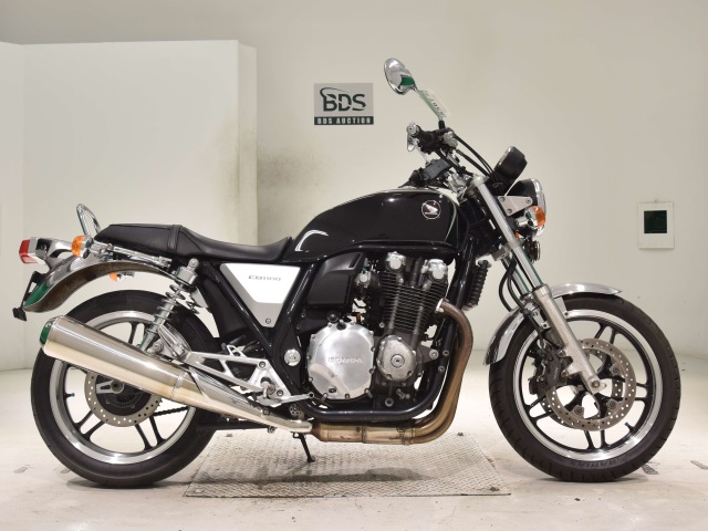 Honda CB1100 2011