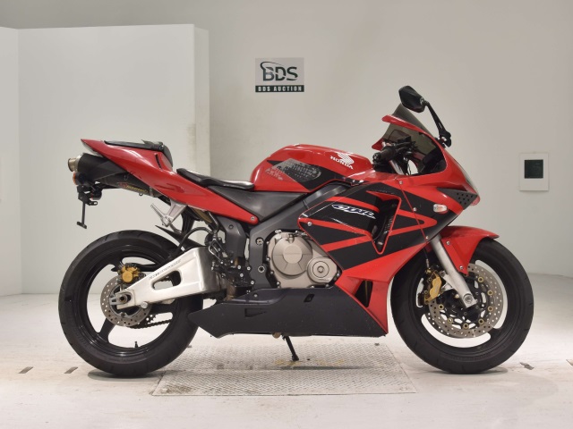 Honda CBR600RR 2004