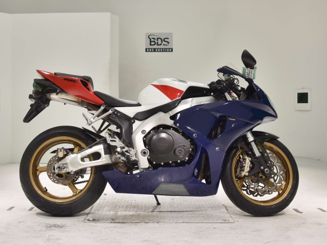 Honda CBR1000RR 2010