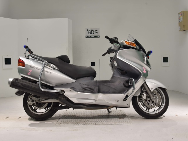 Suzuki SKYWAVE 650K 2005