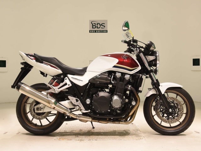 Honda CB1300SF 2019
