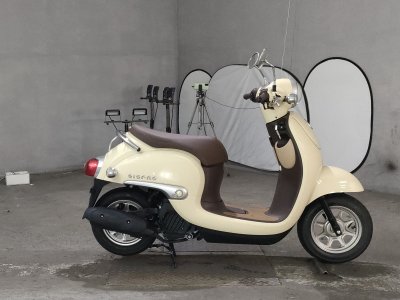 Honda GIORNO 2025
