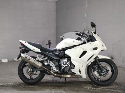 Suzuki BANDIT1250F 2011