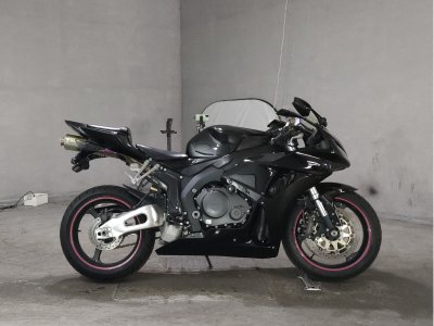 Honda CBR1000RR 2006