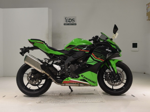 Kawasaki ZX-4RR 2023