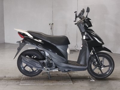 Suzuki ADDRESS V110