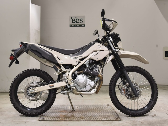Kawasaki KLX230 SHERPA 2025