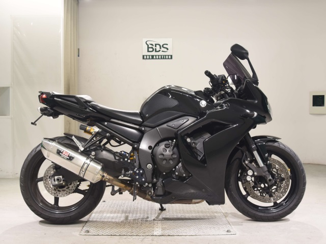 Yamaha FZ1 FAZER 2013