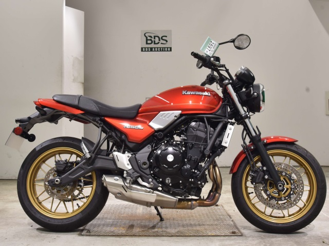 Kawasaki Z650RS 2024