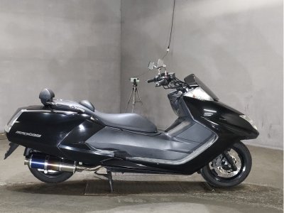 Yamaha MAGZAM 2005