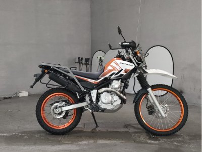 Yamaha SEROW XT250 2018