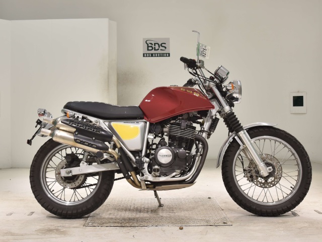 Suzuki WM SILVER BASE 400 2018