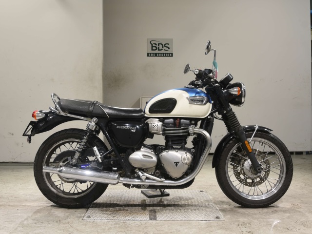 Triumph BONNEVILLE T100 2017