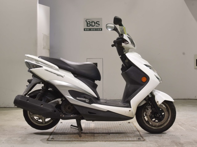 Yamaha CYGNUS125X