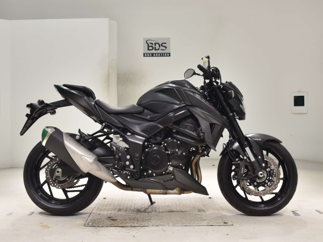 Suzuki GSX-S750 2023
