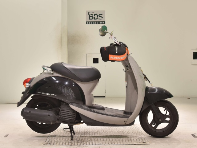 Honda SCOOPY50 2005