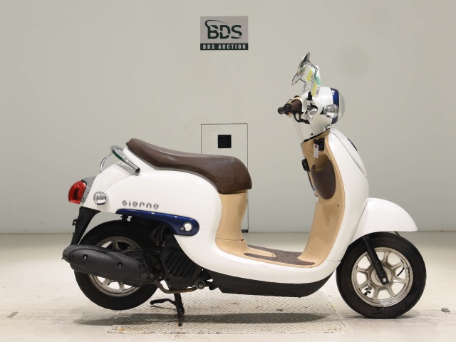 Honda GIORNO 2016