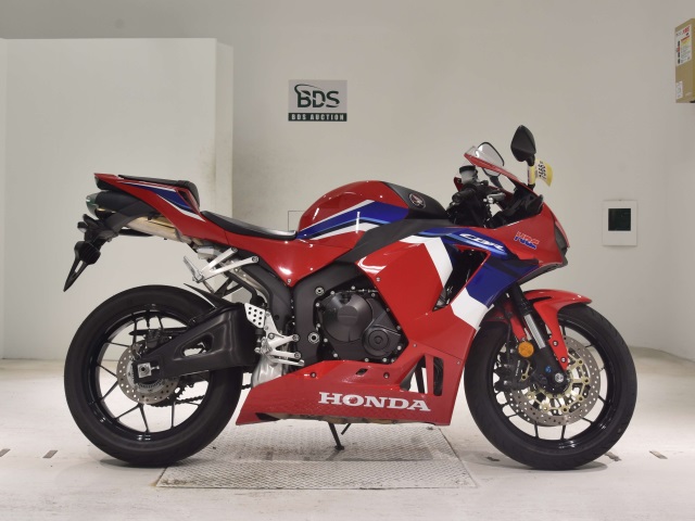 Honda CBR600RR 2021