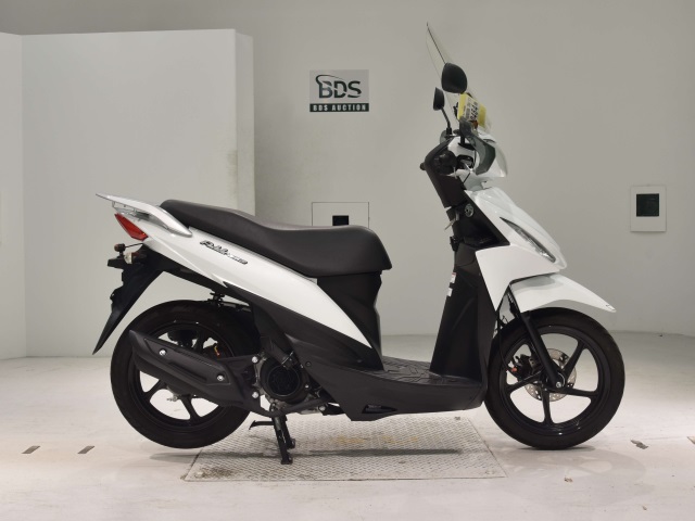 Suzuki ADDRESS V110