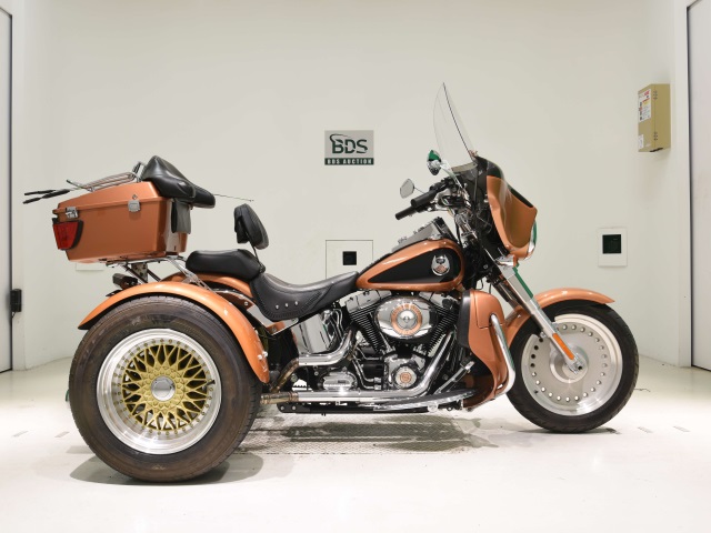 HD FLSTF1580 TRIKE 2008