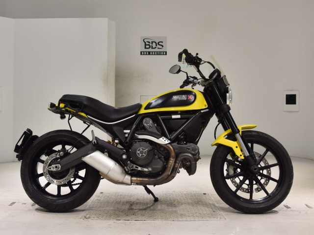 Ducati SCRAMBLER 803 ICON 2015