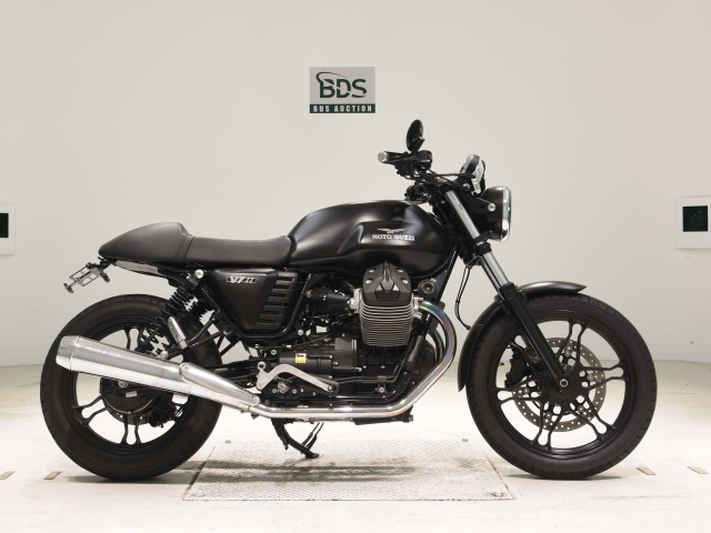 Moto Guzzi V7 2ｽﾄｰﾝ 2015