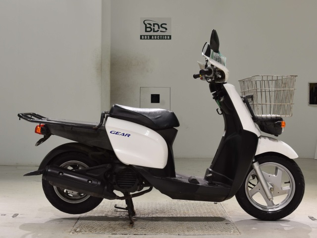 Yamaha GEAR 2011