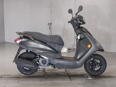 Yamaha AXIS Z 2017
