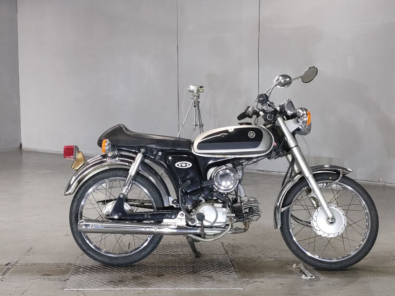 Yamaha YB-1FOUR 2001