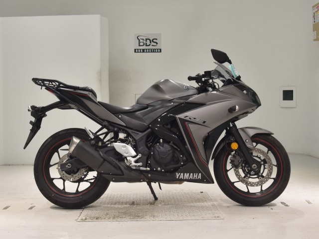 Yamaha YZF-R3 2017
