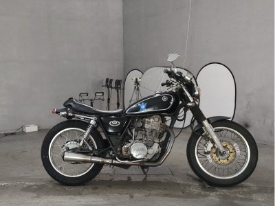 Yamaha SR400 2001
