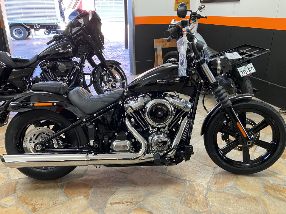 HD STREETBOB FXBB1750 2025