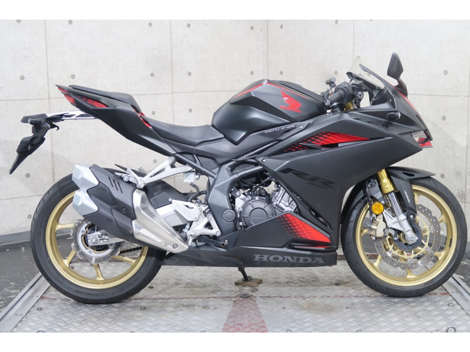 Honda CBR400RA 2023