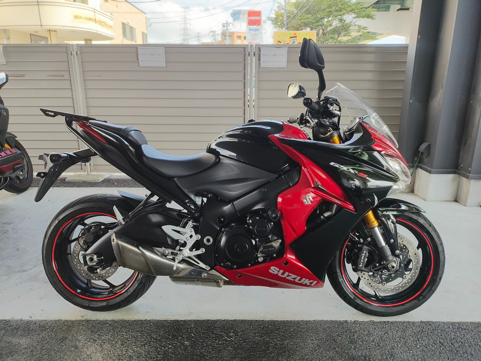 Suzuki GSX-S1000F 2017