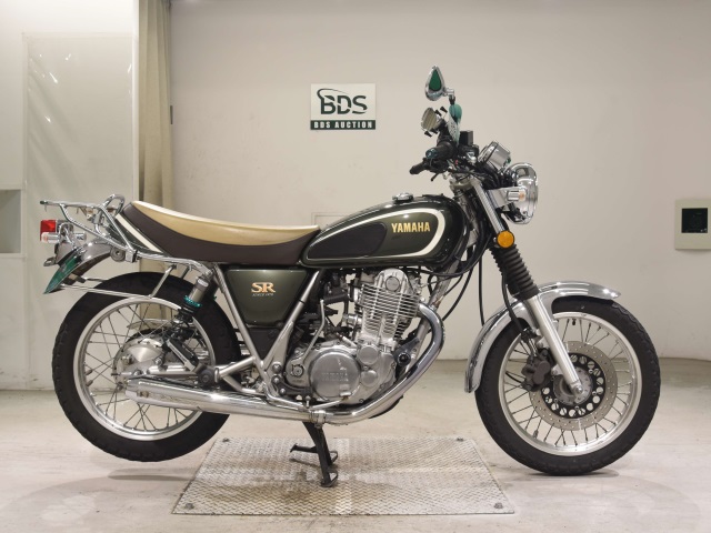 Yamaha SR400 2014