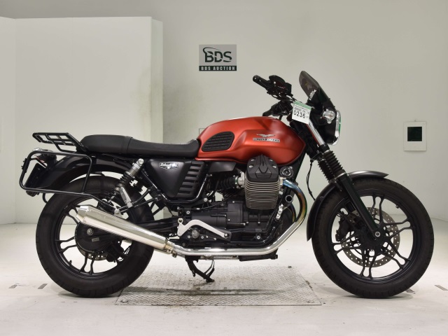 Moto Guzzi V72ｽﾄｰﾝ 2017