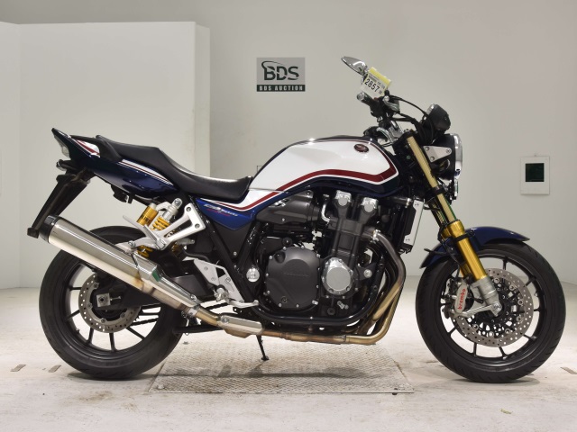 Honda CB1300SF 2019