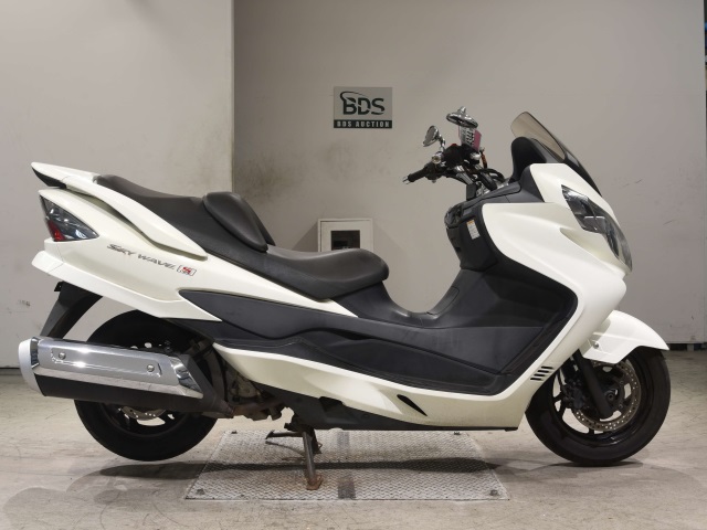Suzuki SKYWAVE 250S