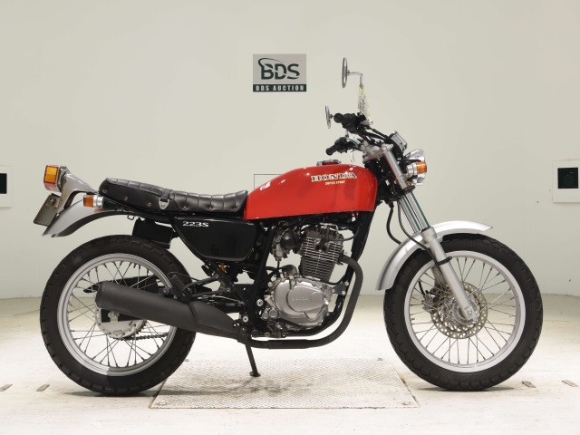 Honda CB223S 2008