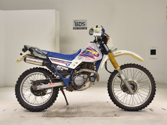 Yamaha SEROW XT225 1989