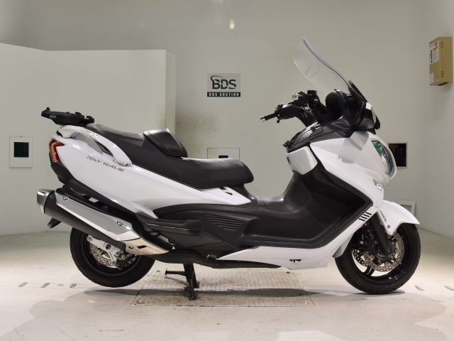 Suzuki SKYWAVE 650LX 2017