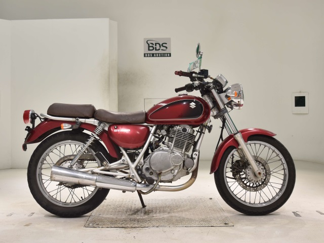 Suzuki ST250E