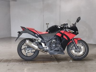 Honda CBR250R 2013