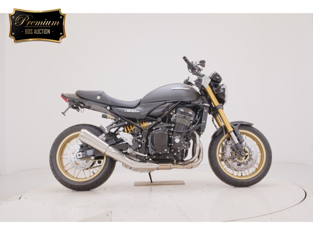 Kawasaki Z900RS SE 2025