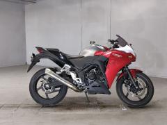 Honda CBR250R 2011